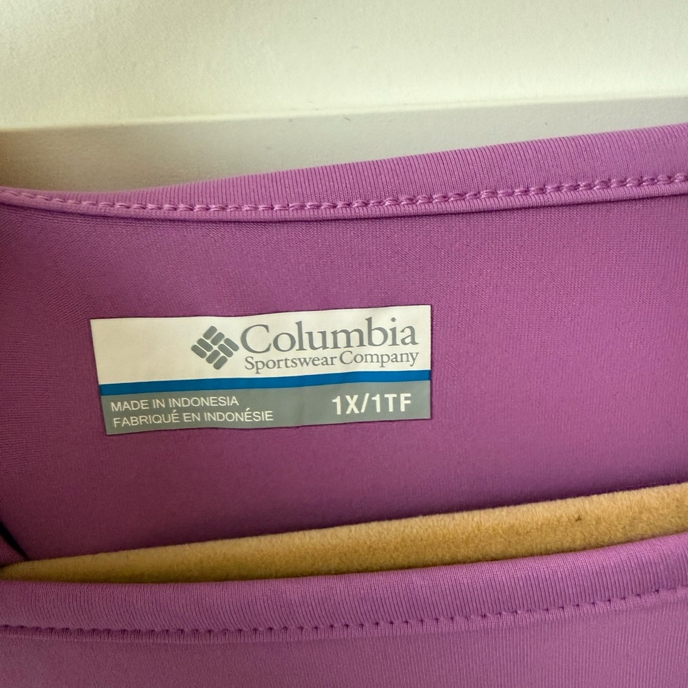 Columbia chill river tank - Excellent condition. - Picture 4 of 4